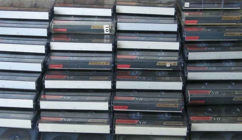 cassettes HI8